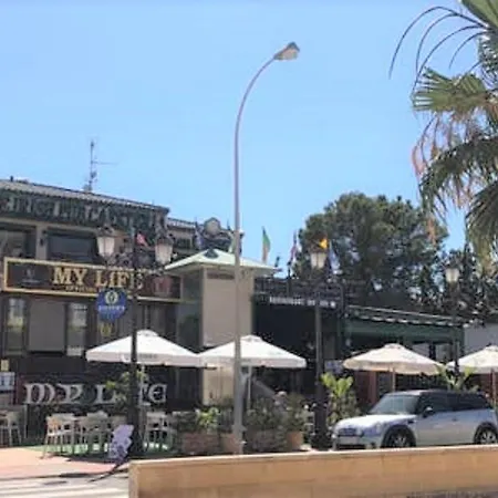 With Pool, Sea Views & Balcony Less Than 10min Walk To La Mata Beach! Apartmán