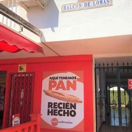 With Pool, Sea Views & Balcony Less Than 10min Walk To La Mata Beach! Torrevieja