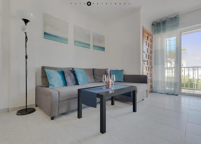 With Pool, Sea Views & Balcony Less Than 10min Walk To La Mata Beach! Apartment Torrevieja